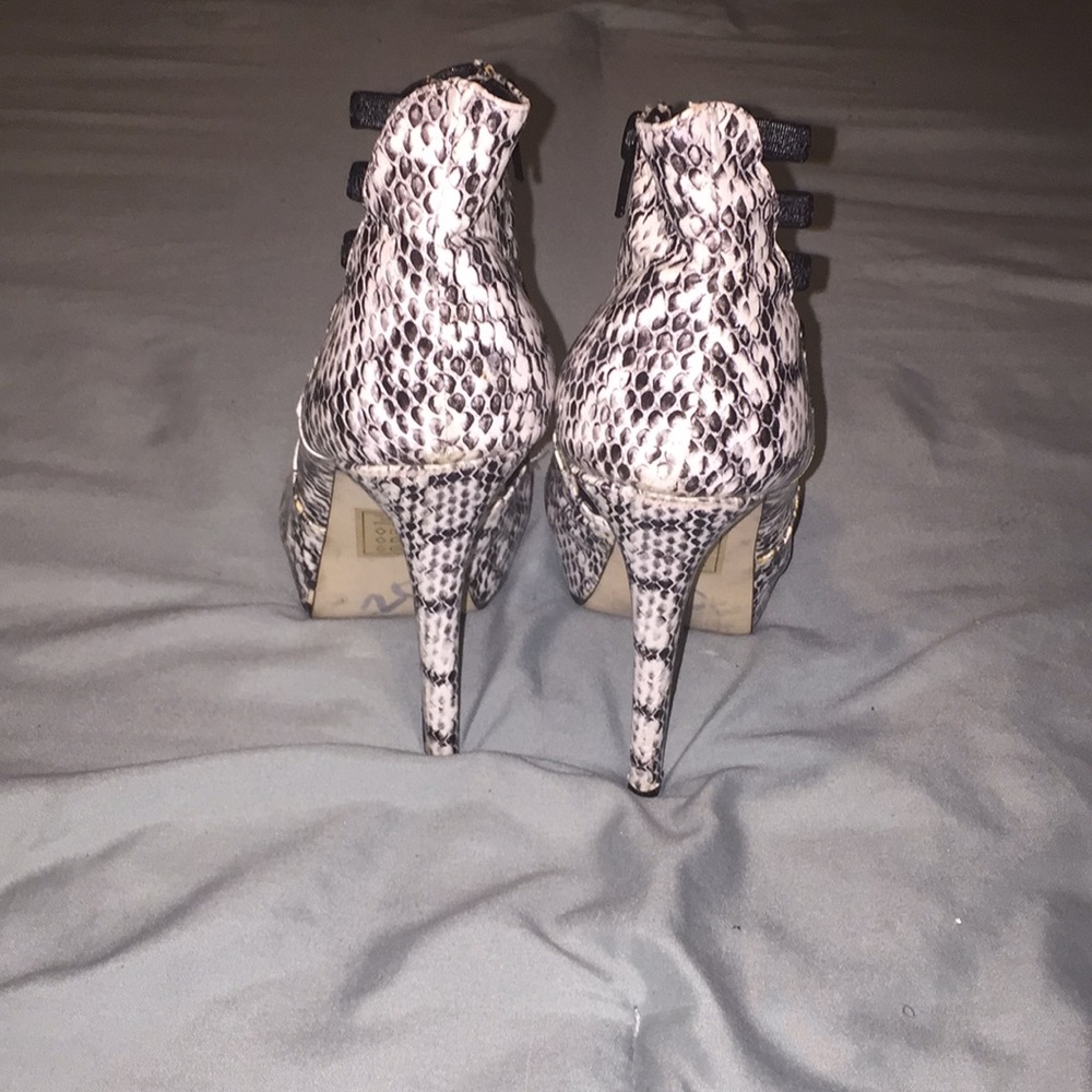 Booties - Picture 4 of 5